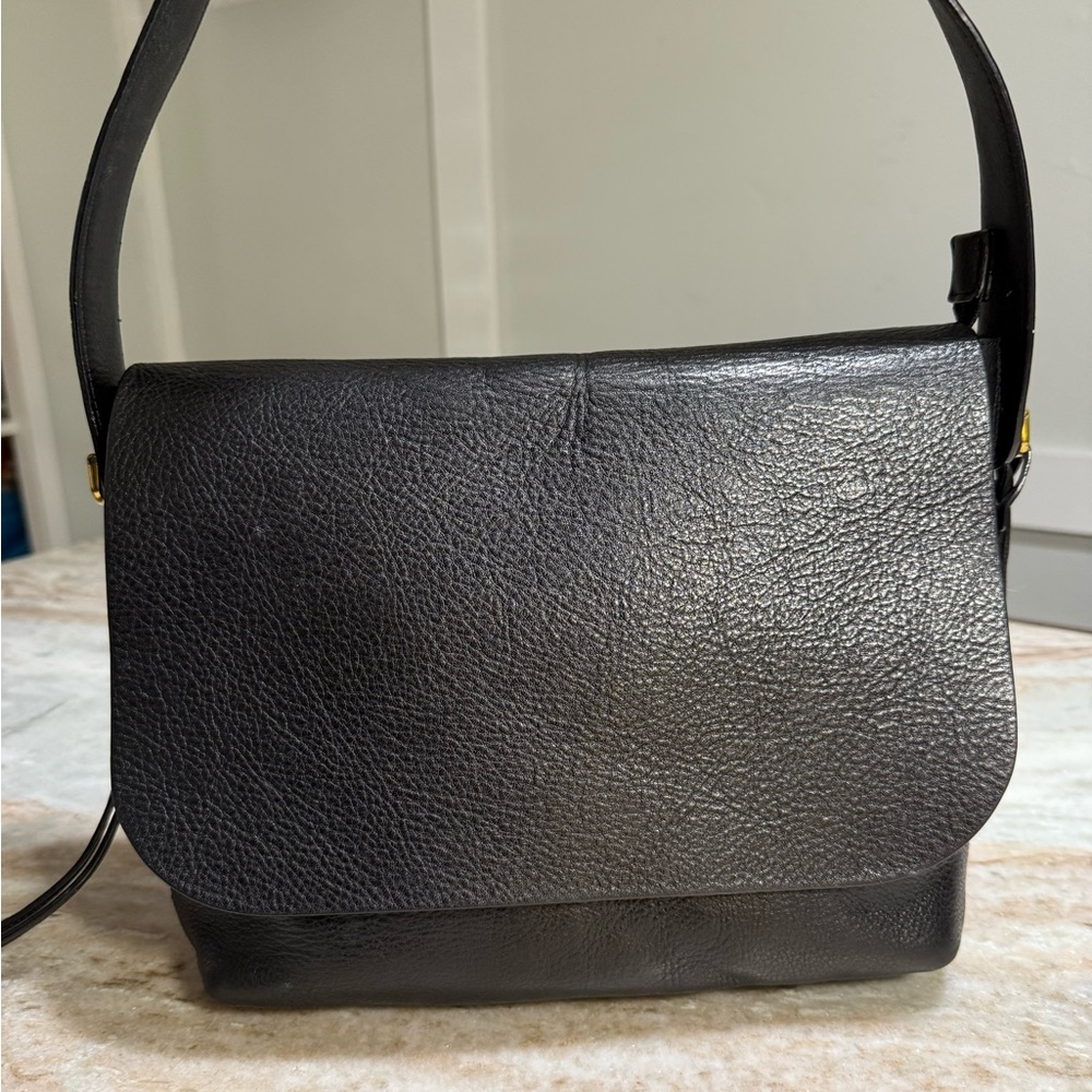 FOSSIL Black Leather Shoulder Bag